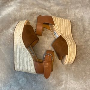 Nine West Espadrilles